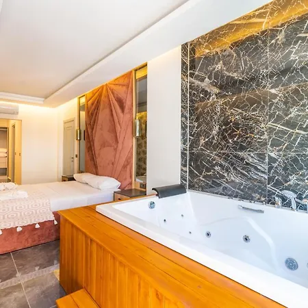 Miel Suites-2 Luxury With Private Pool 칼칸